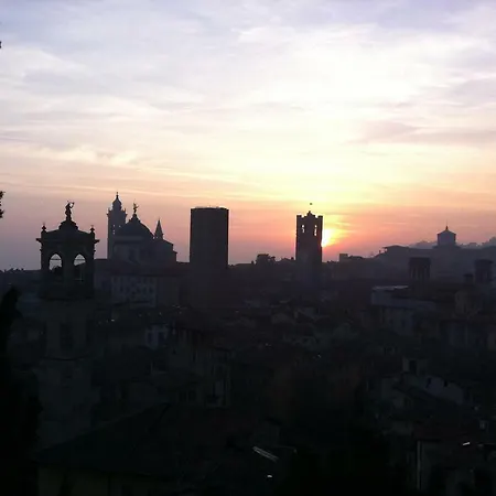 Mario Lupo House Apartament